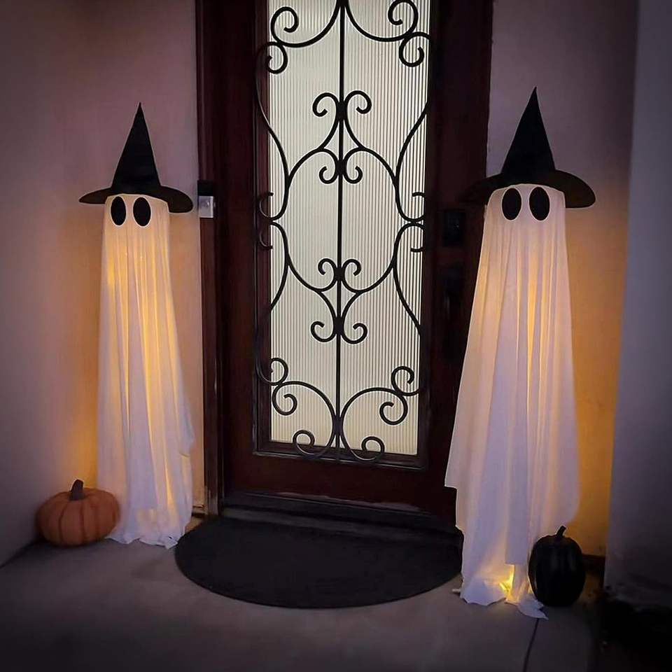 Hauntingly Elegant Ghost Decoration™